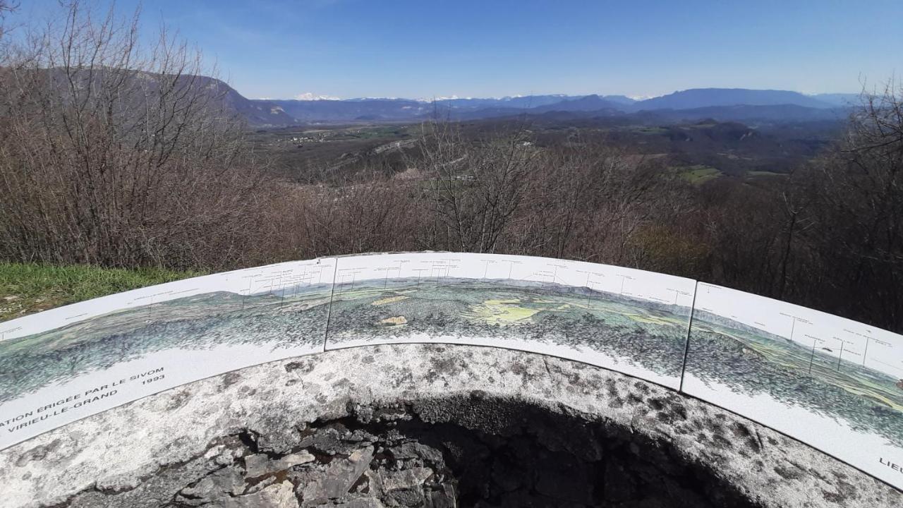 Petite Maison De Village Situee Entre Lacs, Cascades Et Montagnes Virieu-le-Grand Luaran gambar